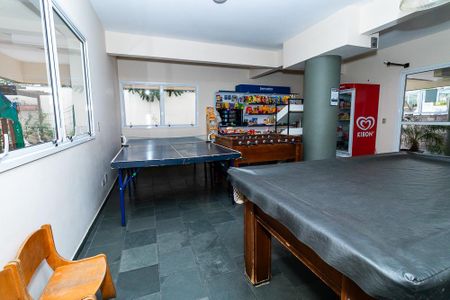 Apartamento à venda com 50m², 1 quarto e 1 vaga Apartamento à venda com 50m², 1 quarto e 1 vagaÁrea comum - Salão de jogos