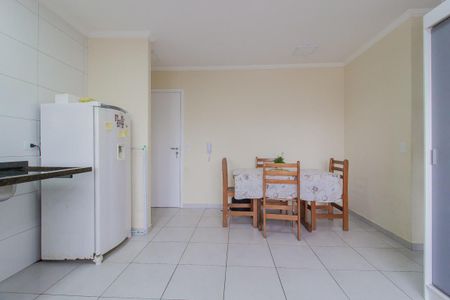 Sala/Sala de jantar/Cozinha de apartamento para alugar com 2 quartos, 42m² em Vila Bocaina, Mauá