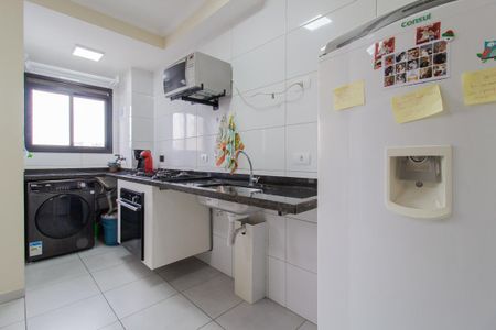 Cozinha de apartamento para alugar com 2 quartos, 42m² em Vila Bocaina, Mauá
