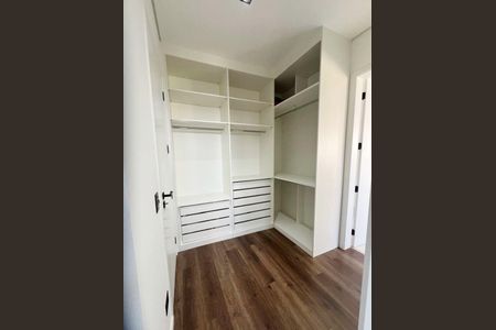 Casa à venda com 418m², 4 quartos e 4 vagas