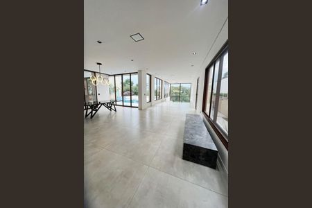 Casa à venda com 418m², 4 quartos e 4 vagas