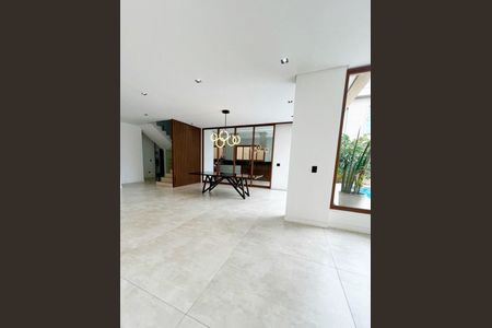 Casa à venda com 418m², 4 quartos e 4 vagas