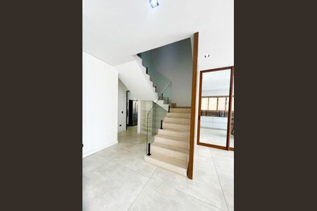 Casa à venda com 418m², 4 quartos e 4 vagas