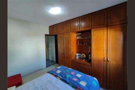 Casa à venda com 3 quartos, 137m² em Vila Carrão, São Paulo