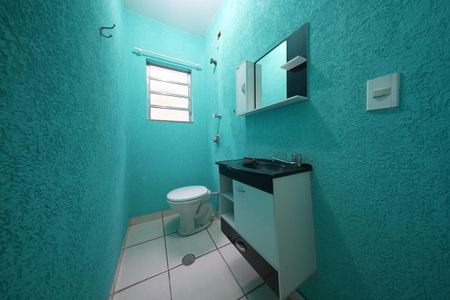 Casa à venda com 135m², 3 quartos e 2 vagasLavabo