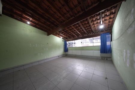 Casa à venda com 135m², 3 quartos e 2 vagasVaranda da Suíte