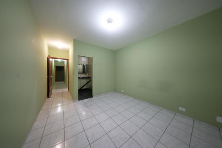 Casa à venda com 135m², 3 quartos e 2 vagasSuíte