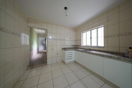 Casa à venda com 135m², 3 quartos e 2 vagasCozinha