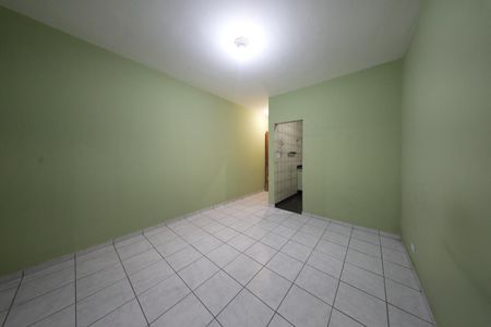 Casa à venda com 135m², 3 quartos e 2 vagasSuíte