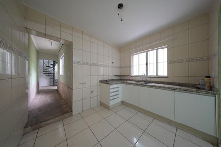 Casa à venda com 135m², 3 quartos e 2 vagasCozinha
