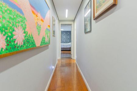 Apartamento à venda com 240m², 4 quartos e 3 vagas