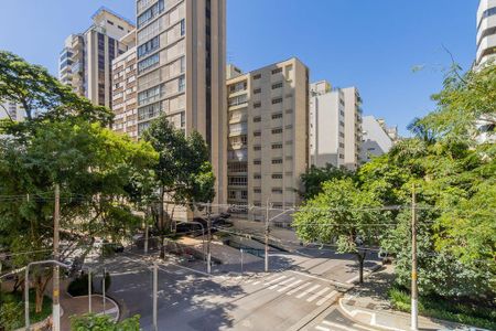 Apartamento à venda com 240m², 4 quartos e 3 vagas
