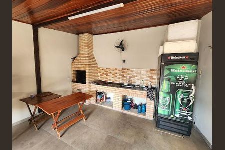 Apartamento à venda com 62m², 2 quartos e 1 vaga