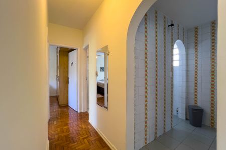 Apartamento à venda com 63m², 2 quartos e 1 vagaCorredor