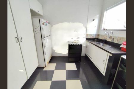 Casa à venda com 166m², 3 quartos e 3 vagas