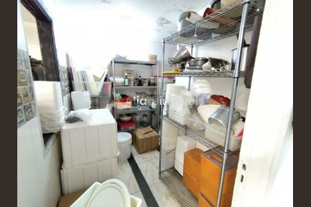 Casa à venda com 166m², 3 quartos e 3 vagas