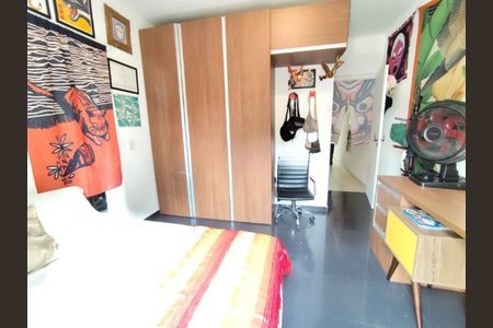 Casa à venda com 166m², 3 quartos e 3 vagas