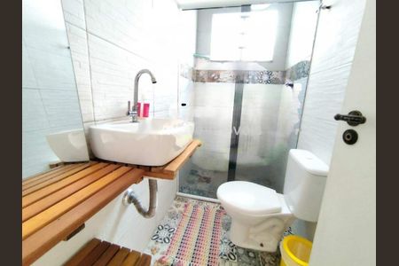 Casa à venda com 166m², 3 quartos e 3 vagas