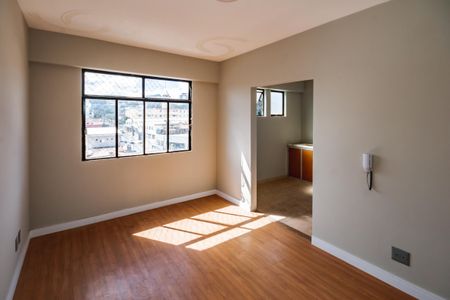Apartamento à venda com 2 quartos, 42m² em São Cristóvão, Belo Horizonte