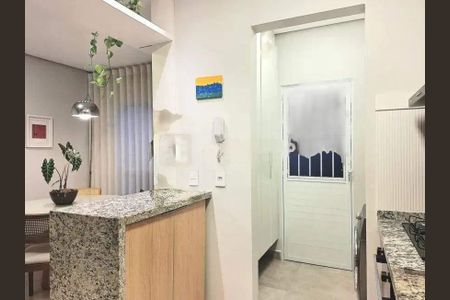 Casa de condomínio à venda com 85m², 3 quartos e 2 vagas