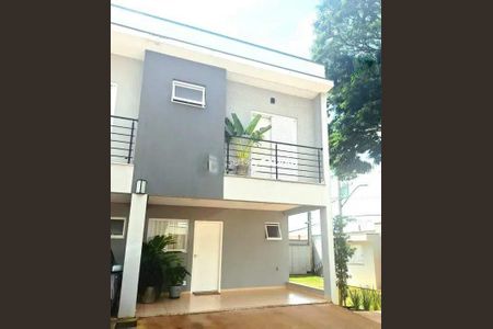 Casa de condomínio à venda com 85m², 3 quartos e 2 vagas