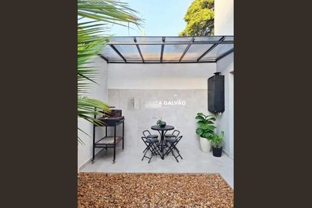 Casa de condomínio à venda com 85m², 3 quartos e 2 vagas