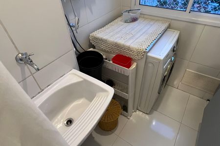 Apartamento para alugar com 74m², 2 quartos e 1 vagaCozinha e Área de Serviço