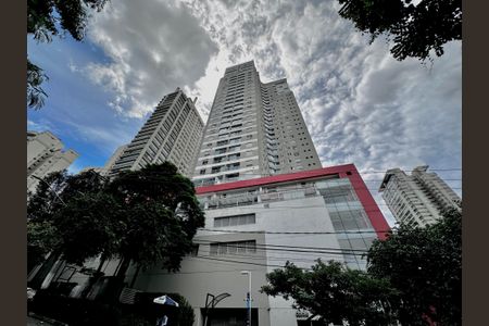 Apartamento à venda com 49m², 1 quarto e 1 vaga Apartamento à venda com 49m², 1 quarto e 1 vagaFachada