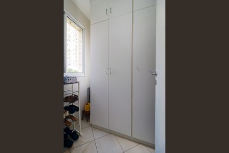 Apartamento à venda com 115m², 3 quartos e 2 vagas Apartamento à venda com 115m², 3 quartos e 2 vagasÁrea de Serviço