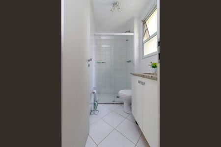 Apartamento à venda com 115m², 3 quartos e 2 vagas Apartamento à venda com 115m², 3 quartos e 2 vagasSuíte 2 - Banheiro