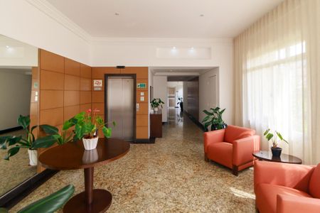 Apartamento à venda com 115m², 3 quartos e 2 vagas Apartamento à venda com 115m², 3 quartos e 2 vagasHall Social