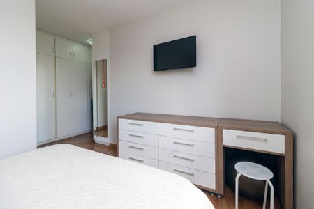 Apartamento à venda com 115m², 3 quartos e 2 vagas Apartamento à venda com 115m², 3 quartos e 2 vagasSuíte 1