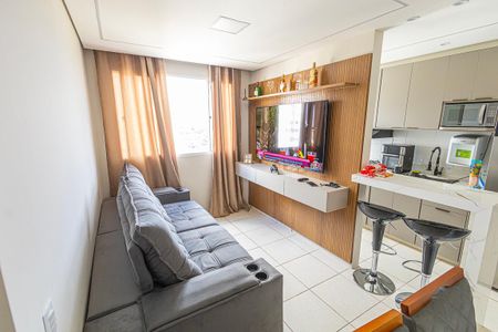 Sala de apartamento para alugar com 2 quartos, 44m² em Mantiqueira, Belo Horizonte