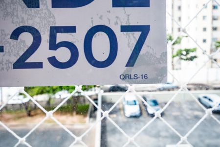 Apartamento à venda com 60m², 3 quartos e 1 vagaPlaca