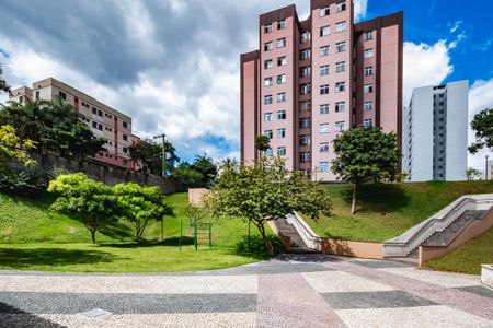 Apartamento à venda com 60m², 3 quartos e 1 vagaÁrea Comum