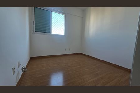 Apartamento para alugar com 4 quartos, 115m² em Estoril, Belo Horizonte