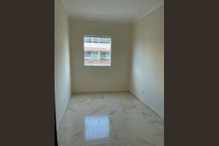 Casa para alugar com 2 quartos, 120m² em Vila Avelina, Nova Iguaçu