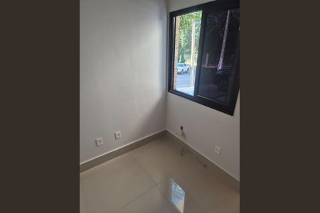 Casa de condomínio para alugar com 212m², 3 quartos e 4 vagas