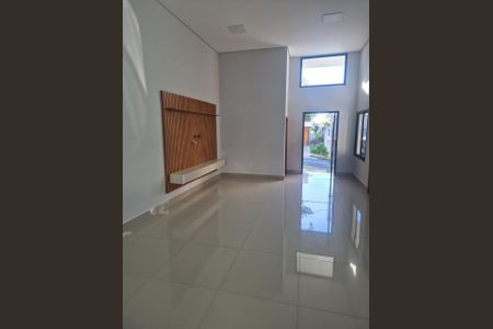 Casa de condomínio para alugar com 212m², 3 quartos e 4 vagas