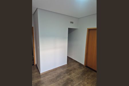 Casa de condomínio para alugar com 212m², 3 quartos e 4 vagas