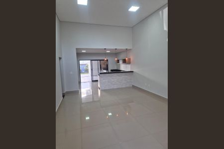 Casa de condomínio para alugar com 212m², 3 quartos e 4 vagas