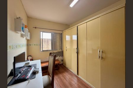 Casa para alugar com 320m², 3 quartos e 6 vagas Casa para alugar com 320m², 3 quartos e 6 vagasQuarto 2