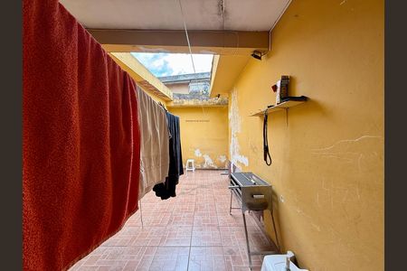 Casa para alugar com 320m², 3 quartos e 6 vagas Casa para alugar com 320m², 3 quartos e 6 vagasÁrea de Serviço