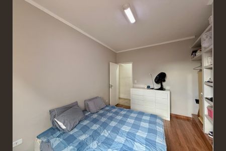 Casa para alugar com 320m², 3 quartos e 6 vagas Casa para alugar com 320m², 3 quartos e 6 vagasSuíte