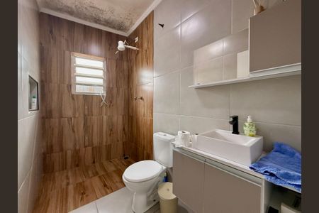 Casa para alugar com 320m², 3 quartos e 6 vagas Casa para alugar com 320m², 3 quartos e 6 vagasBanheiro Social