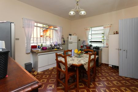 Casa à venda com 170m², 2 quartos e 1 vaga Casa à venda com 170m², 2 quartos e 1 vagaCozinha