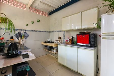 Casa à venda com 170m², 2 quartos e 1 vaga Casa à venda com 170m², 2 quartos e 1 vagaCasa 2