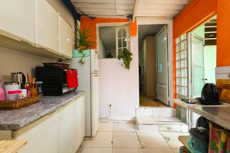 Casa à venda com 170m², 2 quartos e 1 vaga Casa à venda com 170m², 2 quartos e 1 vagaCasa 2