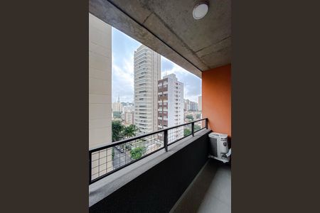 Studio à venda com 27m², 1 quarto e sem vaga Studio à venda com 27m², 1 quarto e sem vagaVaranda