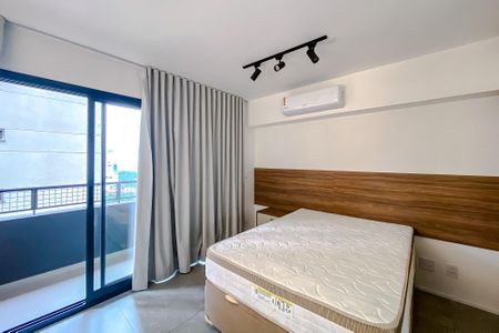 Studio à venda com 27m², 1 quarto e sem vaga Studio à venda com 27m², 1 quarto e sem vagaStudio